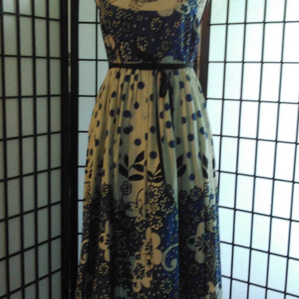 Minuet size L 100% cotton sundress, lined